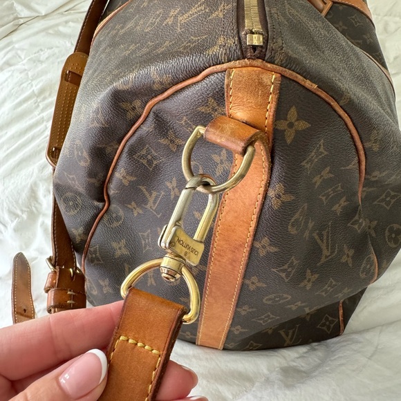 LOUIS VUITTON
Monogram Keepall 60 - Picture 4 of 10